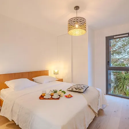3 Bedrooms With Terrace - Happy Lejlighed